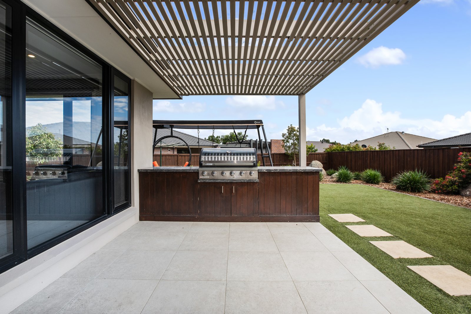 9 Grand Parade RUTHERFORD 13