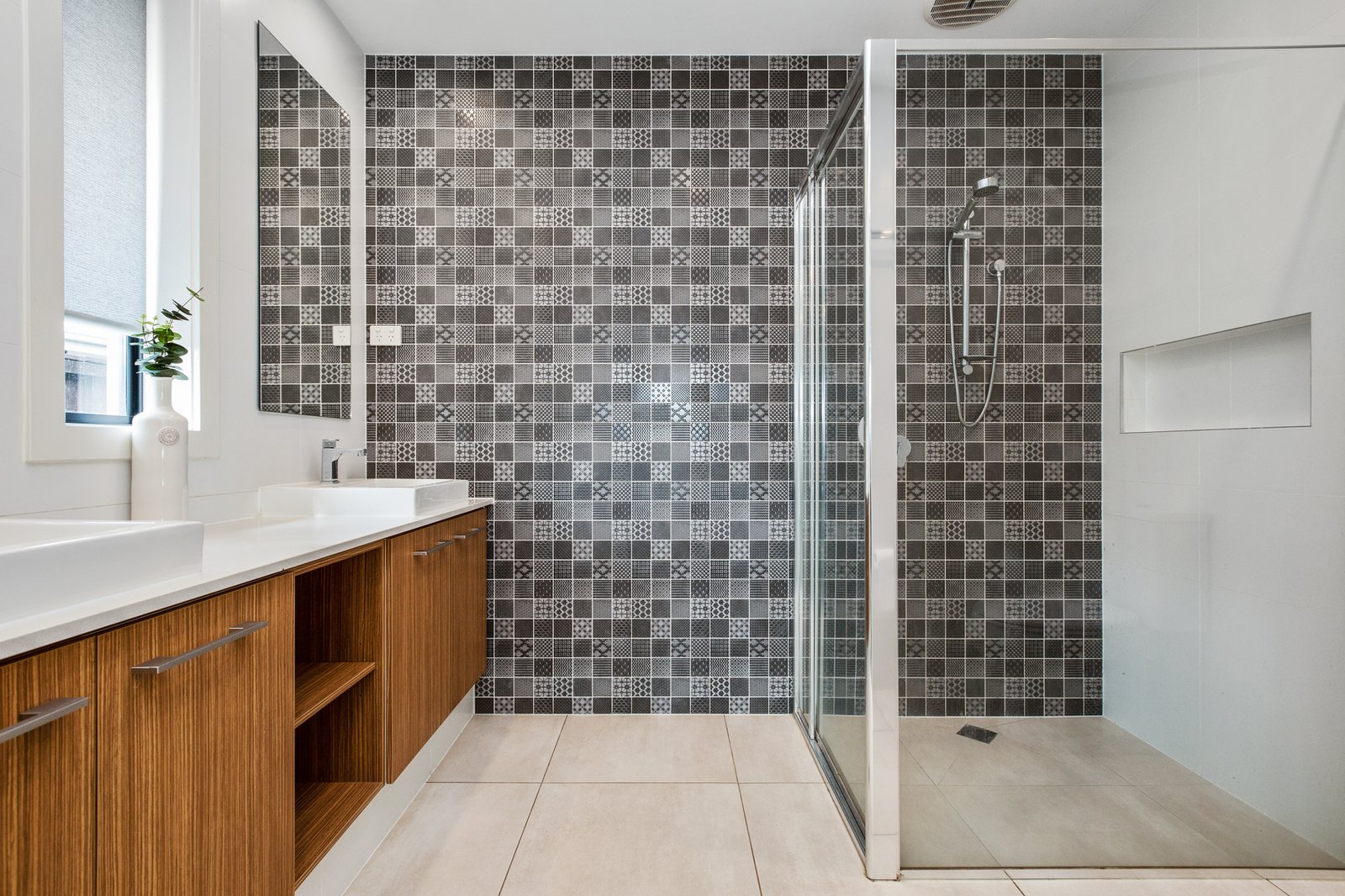 9 Grand Parade RUTHERFORD 21