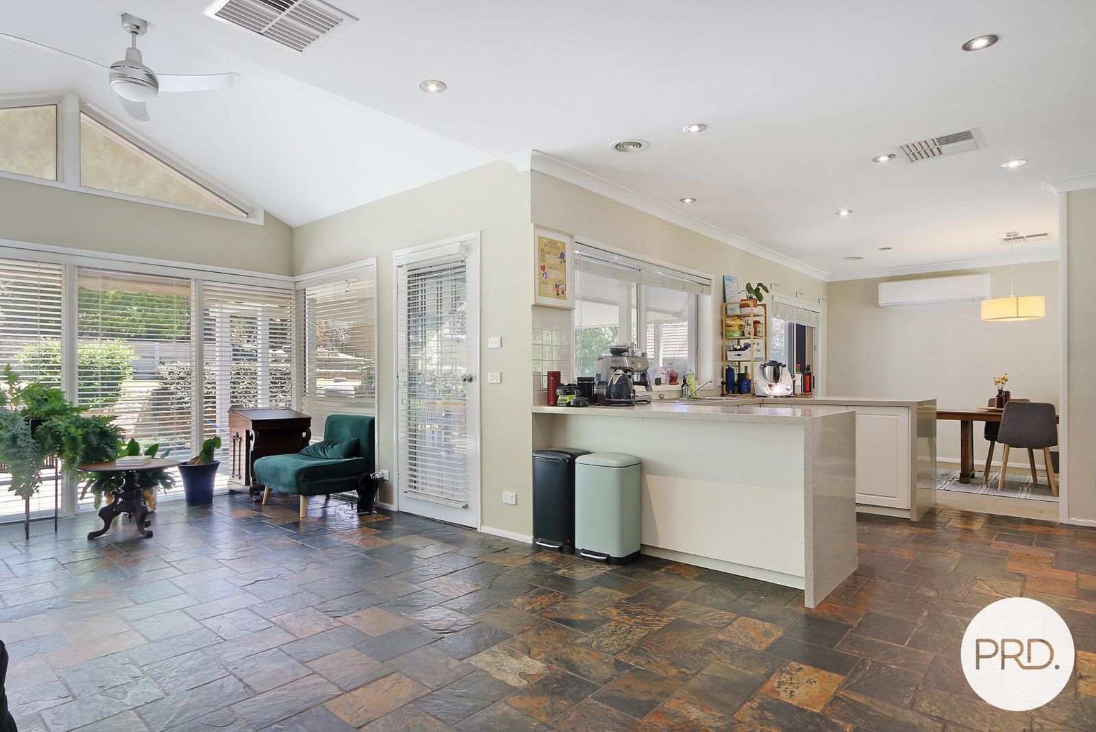 9 Grandview Terrace EAST ALBURY 7