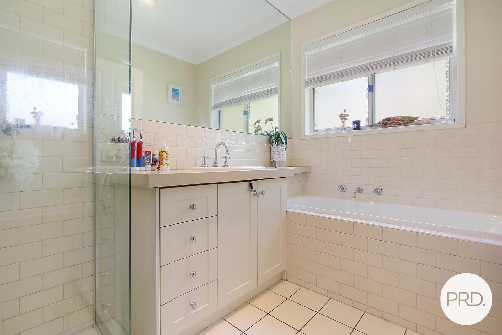 9 Grandview Terrace EAST ALBURY 15