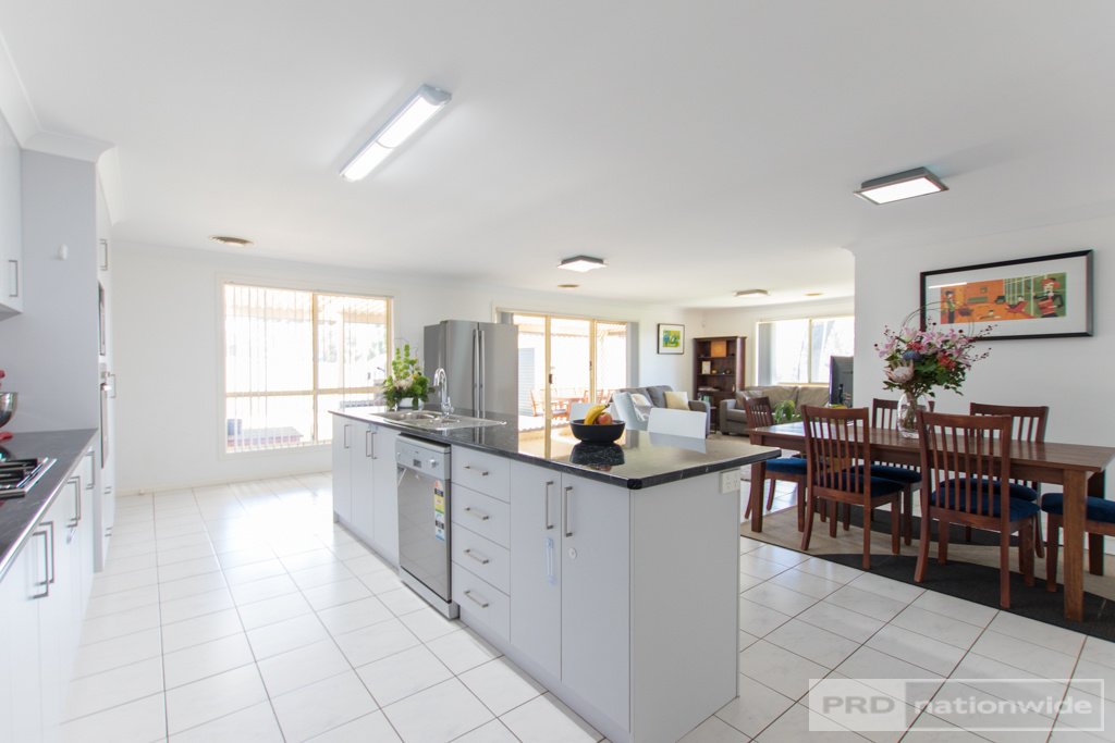 9 Green Street TUMUT 2