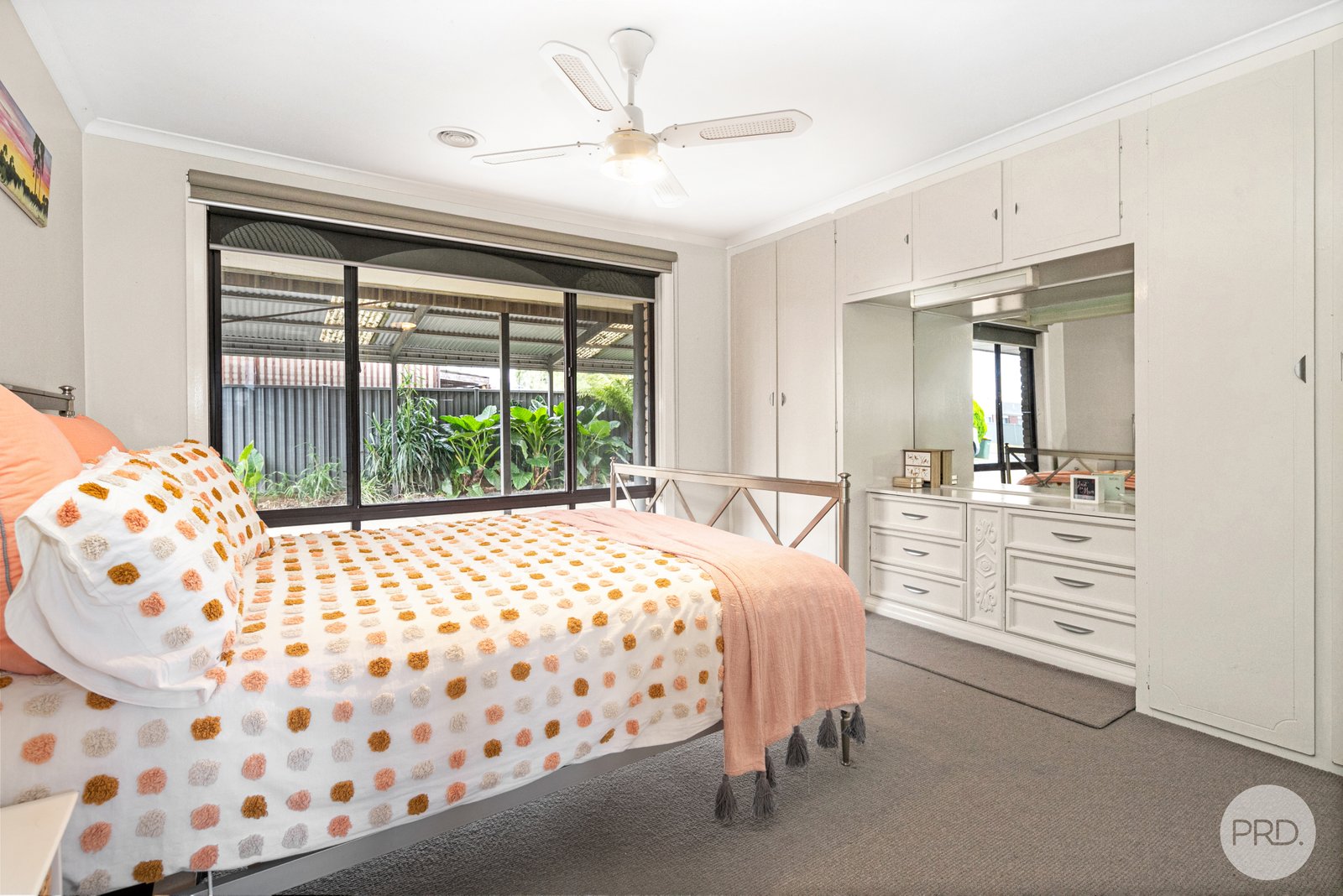 9 Greenhalghs Road DELACOMBE 4