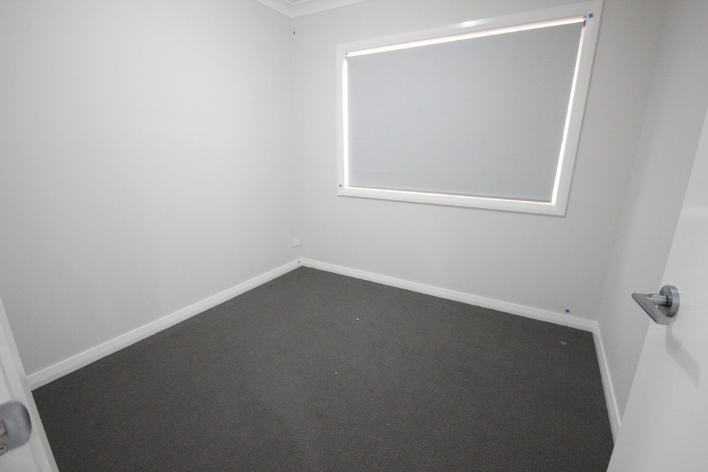 9 Greenhouse Street AUSTRAL 13