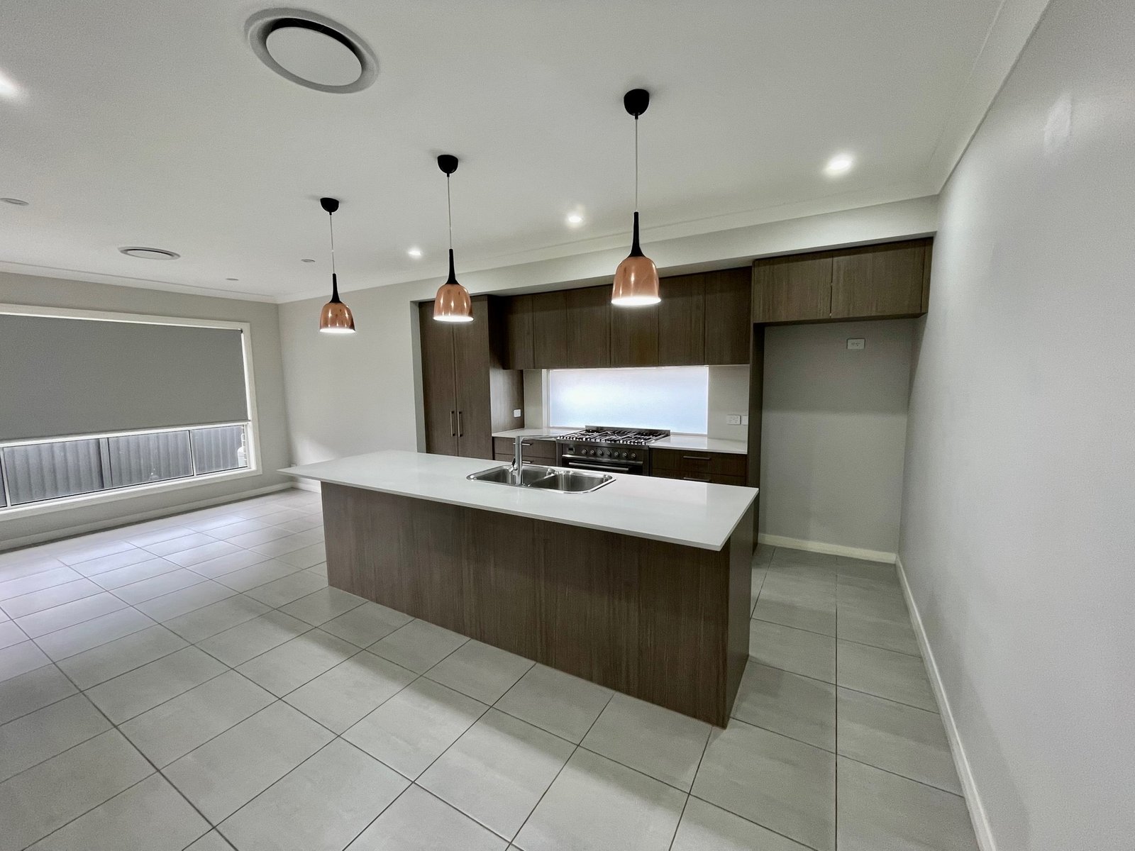 9 Greenhouse Street AUSTRAL 2