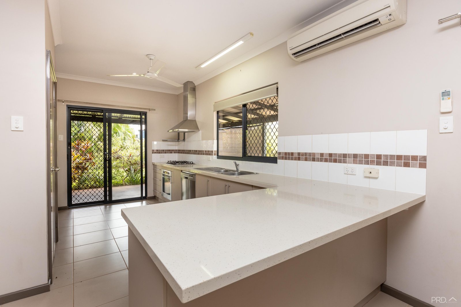 9 Greenshank Drive DJUGUN 7