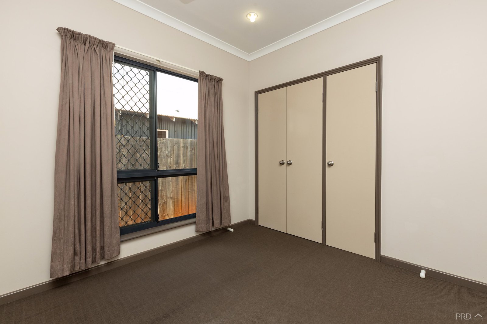 9 Greenshank Drive DJUGUN 28