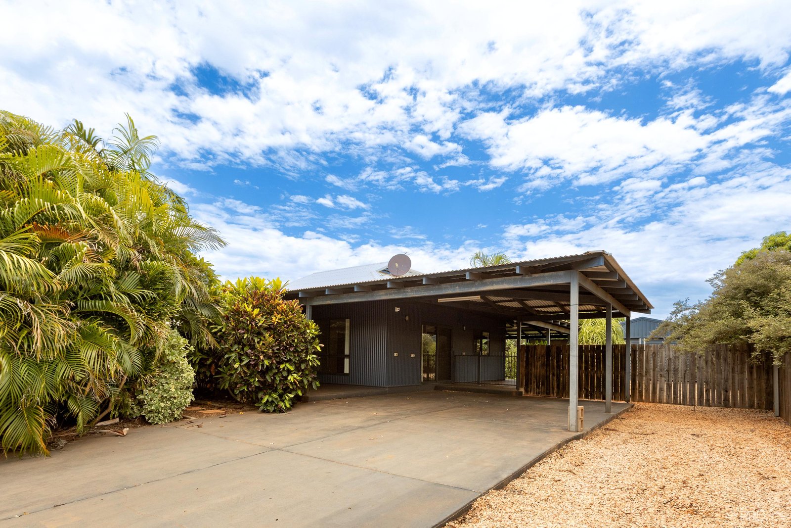 9 Greenshank Drive DJUGUN 34