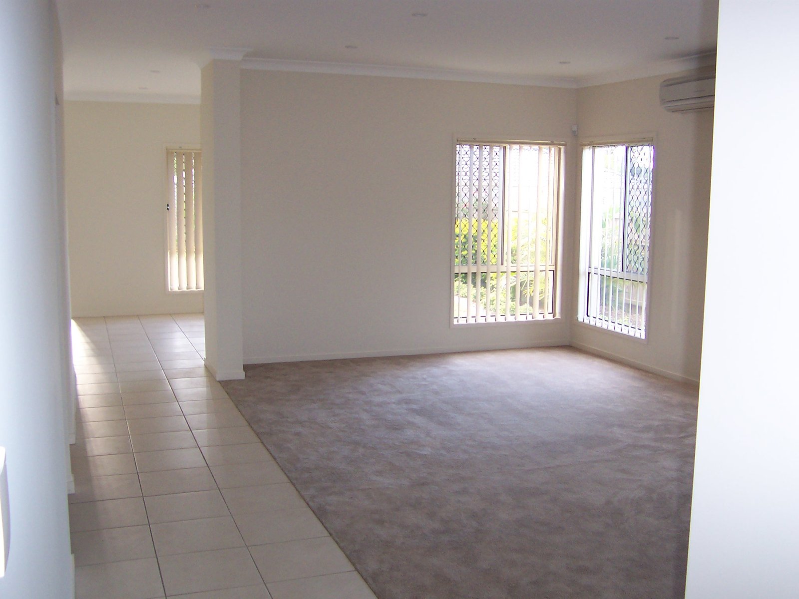 9 Greenwich Drive CARSELDINE 5