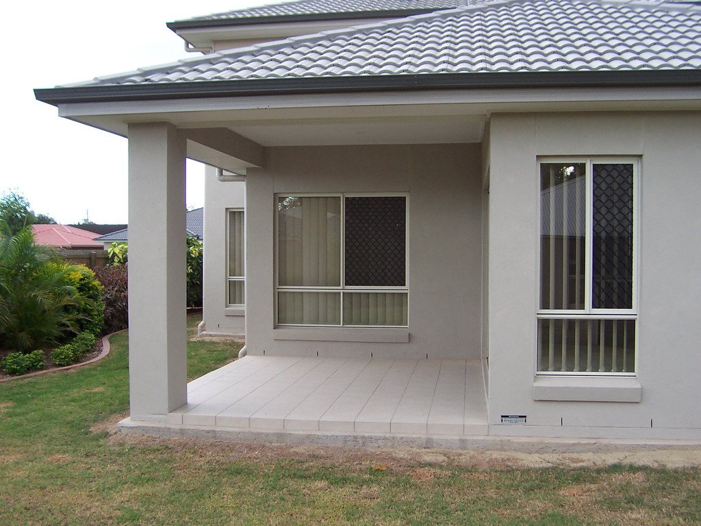 9 Greenwich Drive CARSELDINE 14