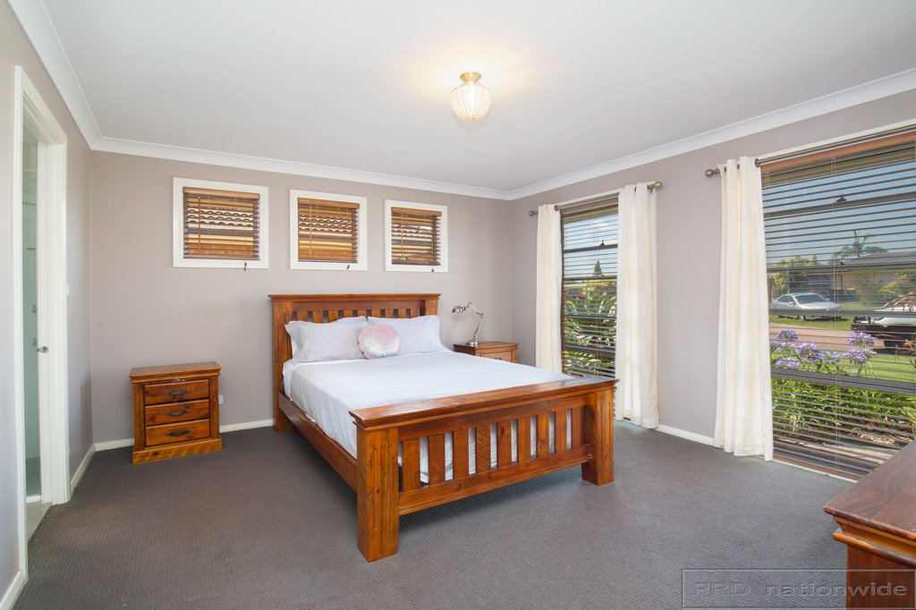 9 Greenwood Grove RUTHERFORD 15