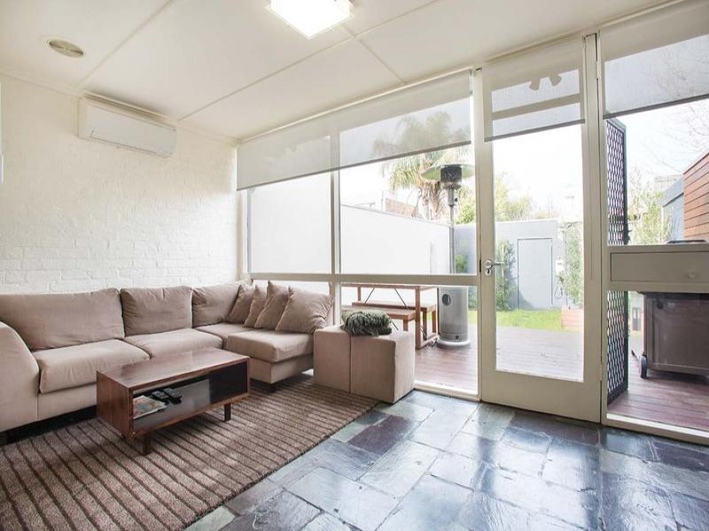 Gallery: 9 Greig Street
