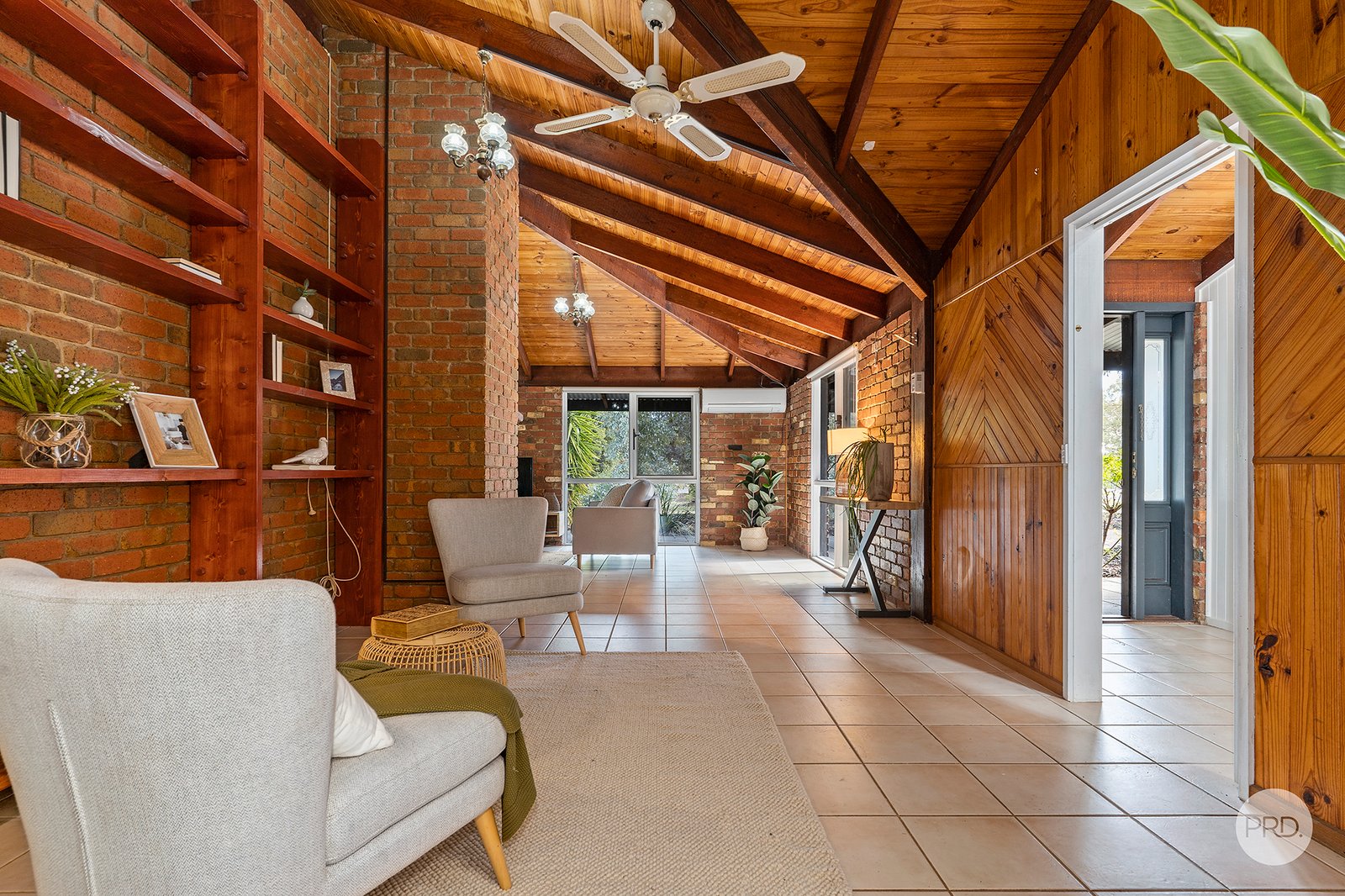 9 Hakea Road HUNTLY 3