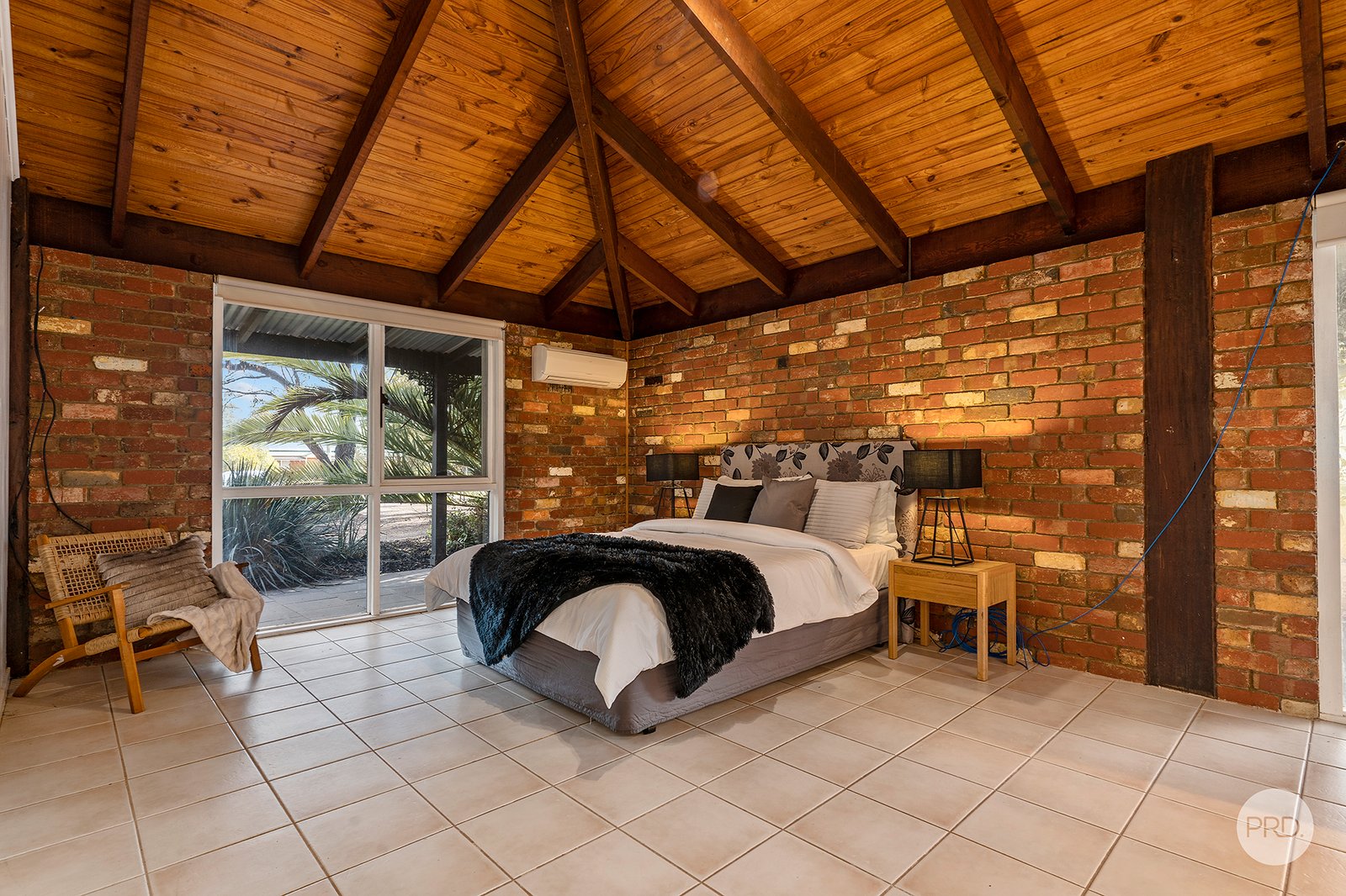 9 Hakea Road HUNTLY 8