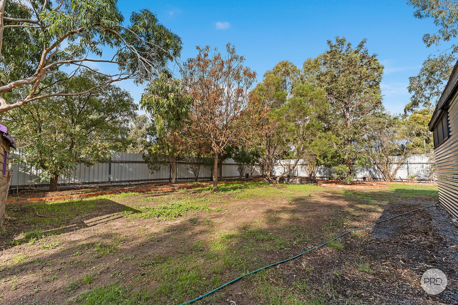 9 Hakea Road HUNTLY 18