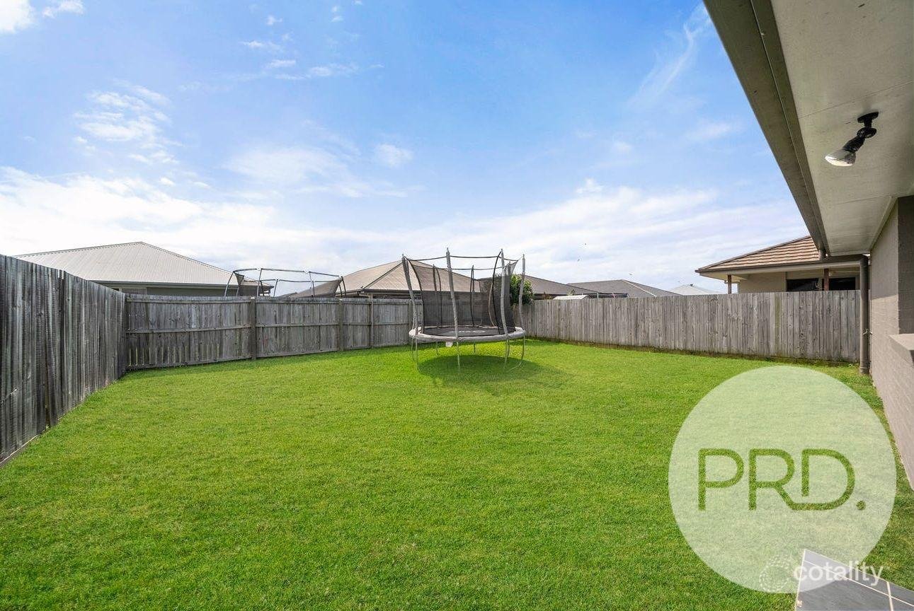 9 Hampton Street BURPENGARY EAST 12