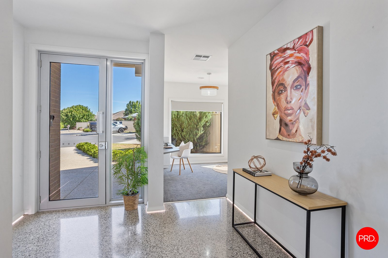 9 Hanover Place STRATHFIELDSAYE 5