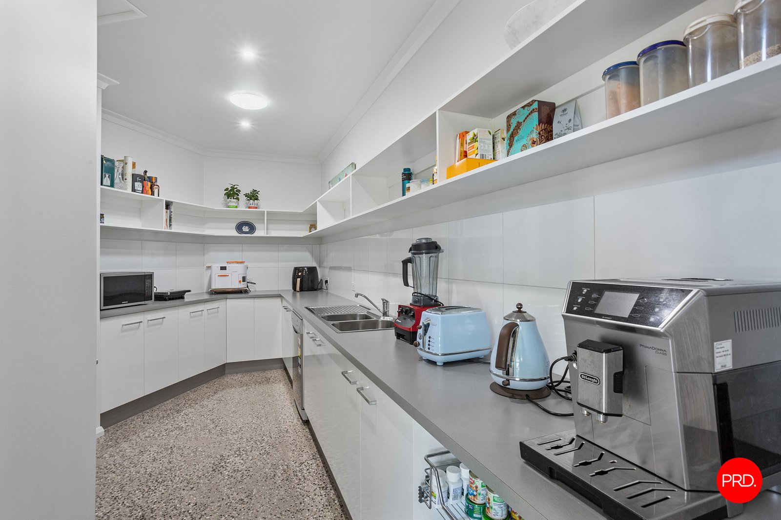 9 Hanover Place STRATHFIELDSAYE 12