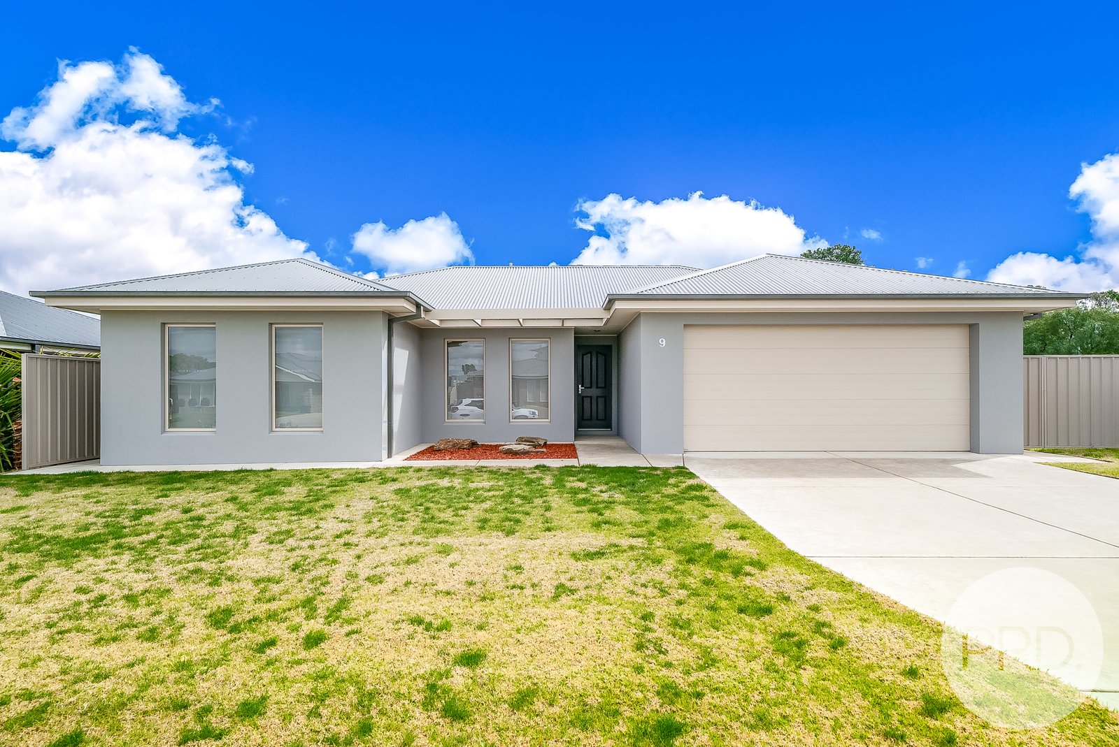 9 Hardiman Street URANQUINTY 12