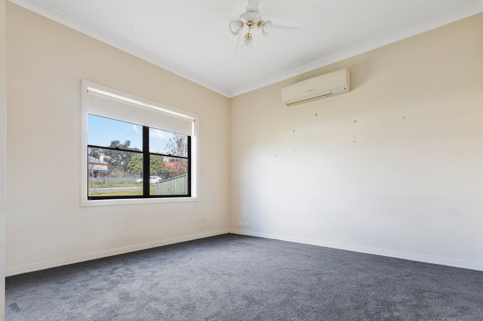 9 Havilah Road LONG GULLY 4