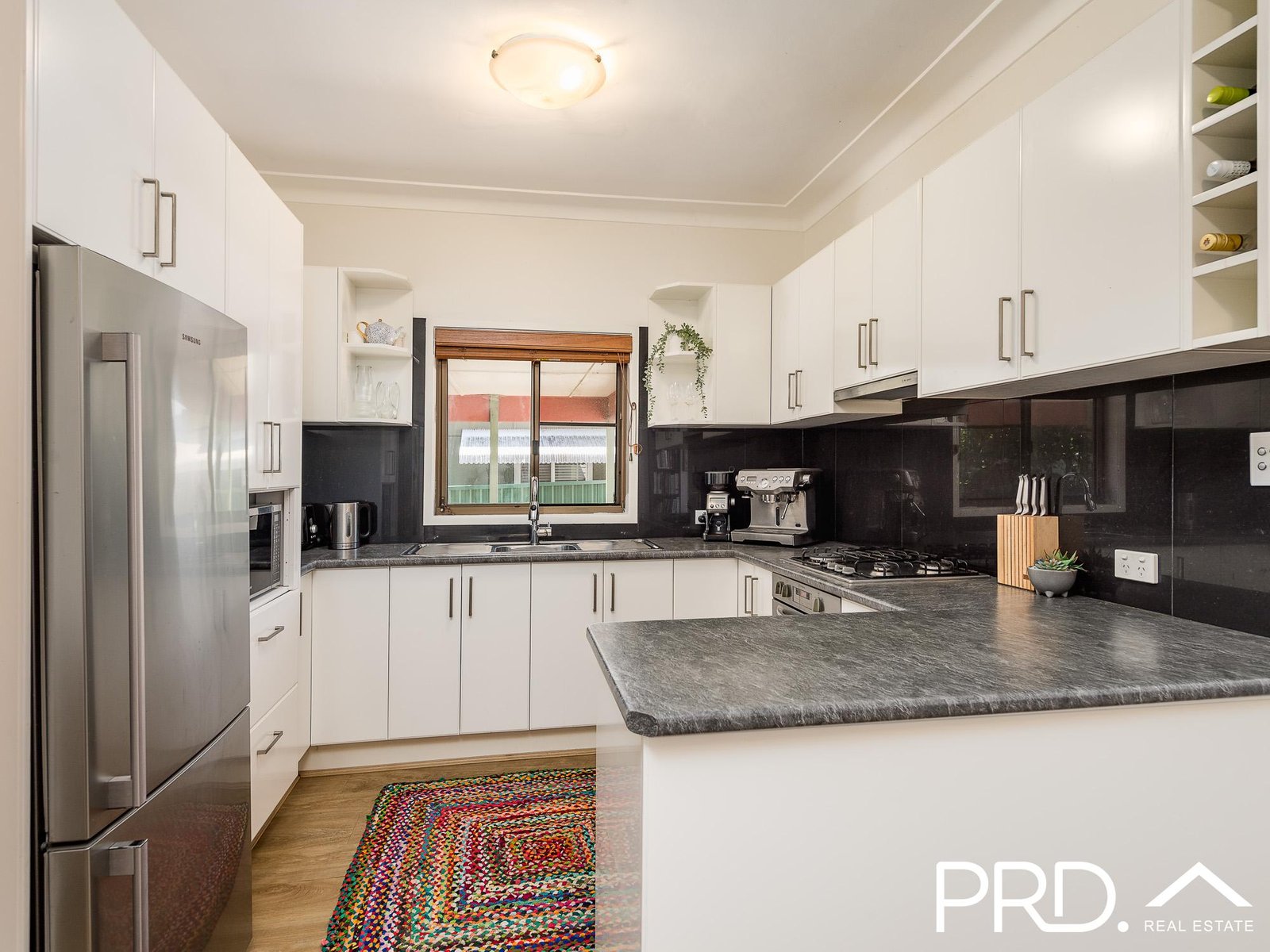 9 Hazelglen Avenue PANANIA 3