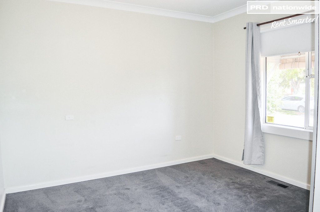 9 Heath Street TURVEY PARK 5