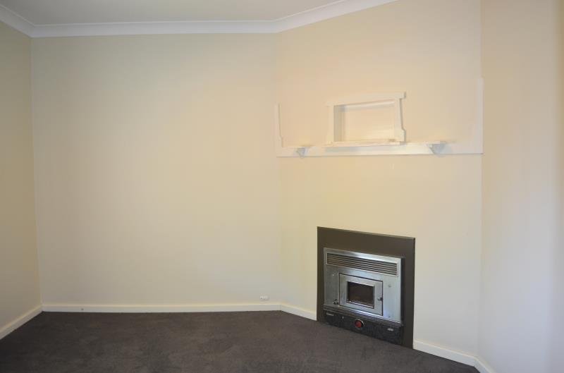 9 Heath Street TURVEY PARK 7