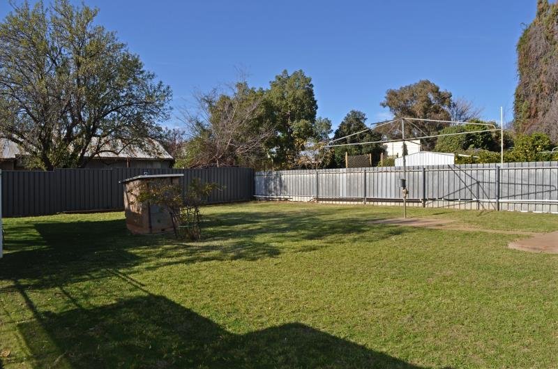 9 Heath Street TURVEY PARK 10