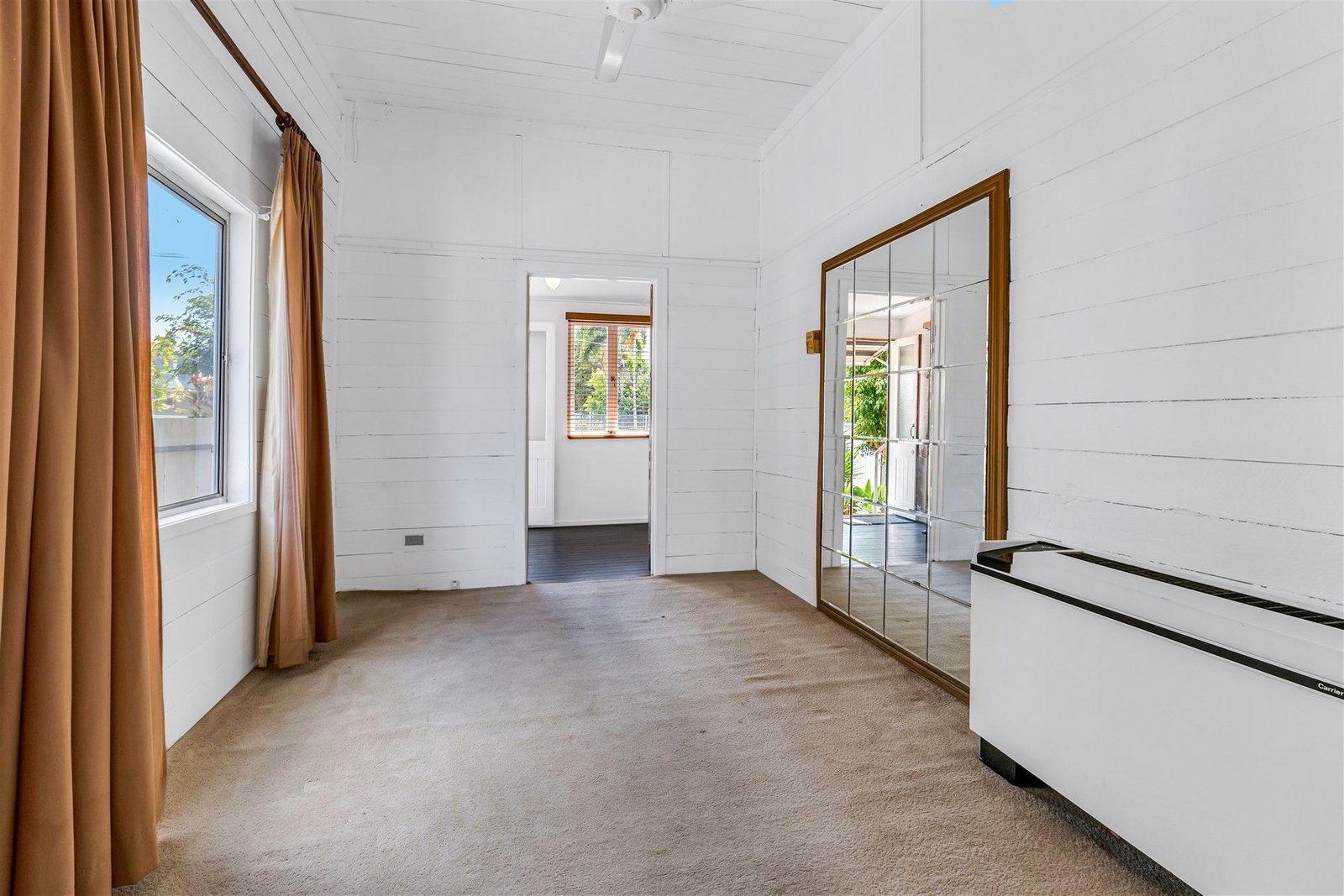 9 Henchman St  NUNDAH 5