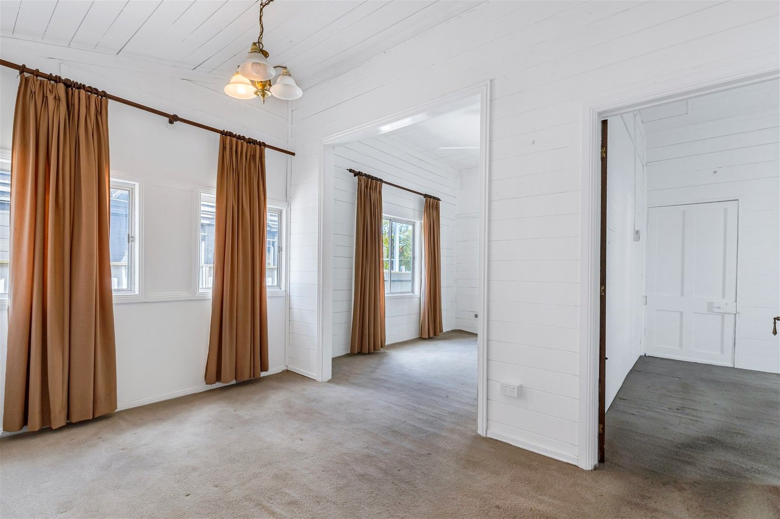 9 Henchman St  NUNDAH 9