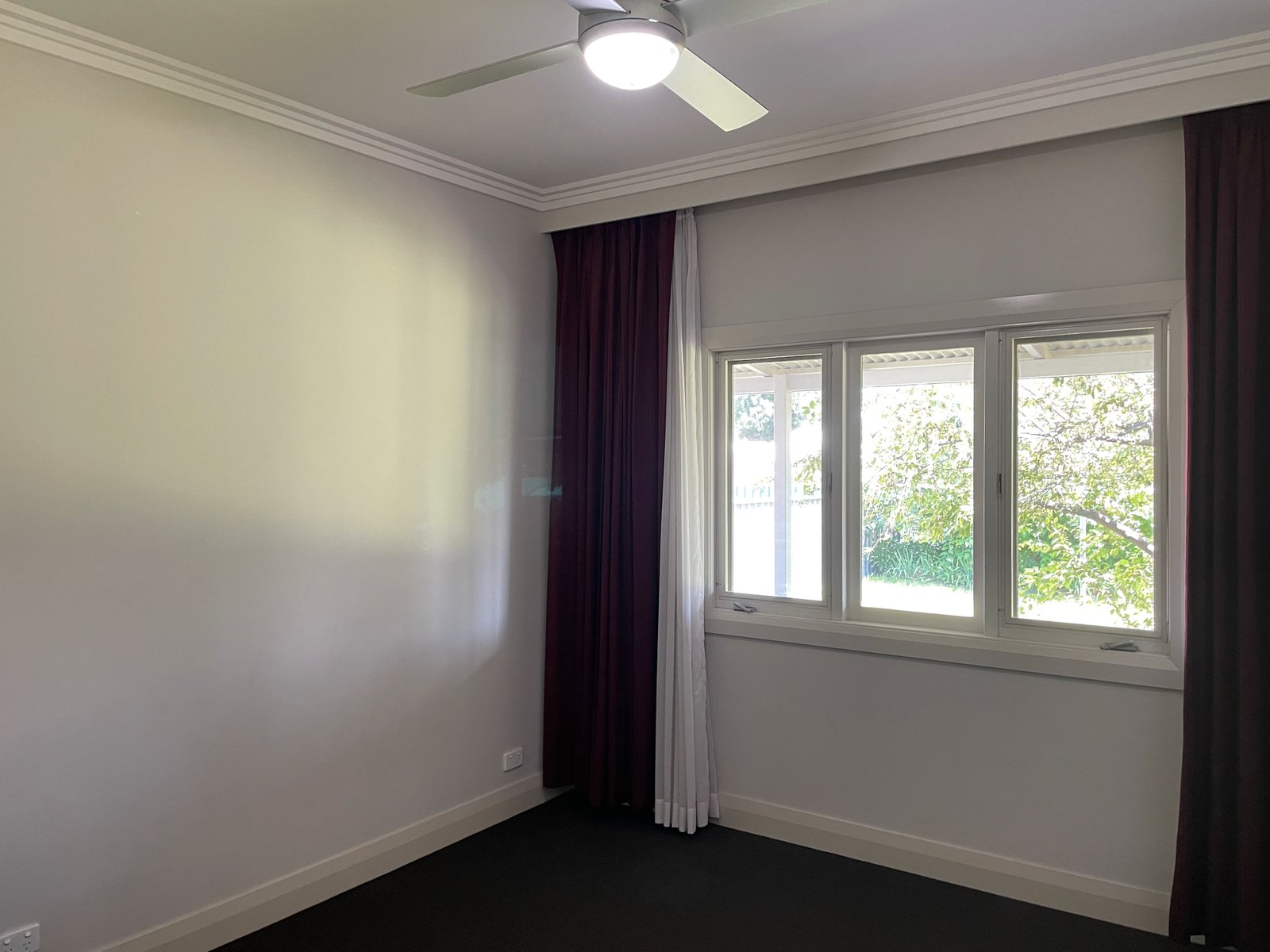 9 Herbert St  TUMUT 5