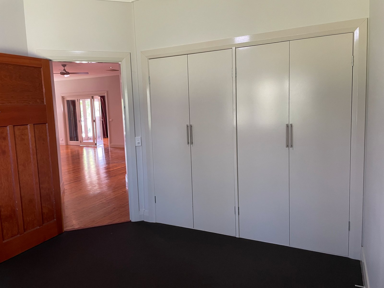 9 Herbert St  TUMUT 6