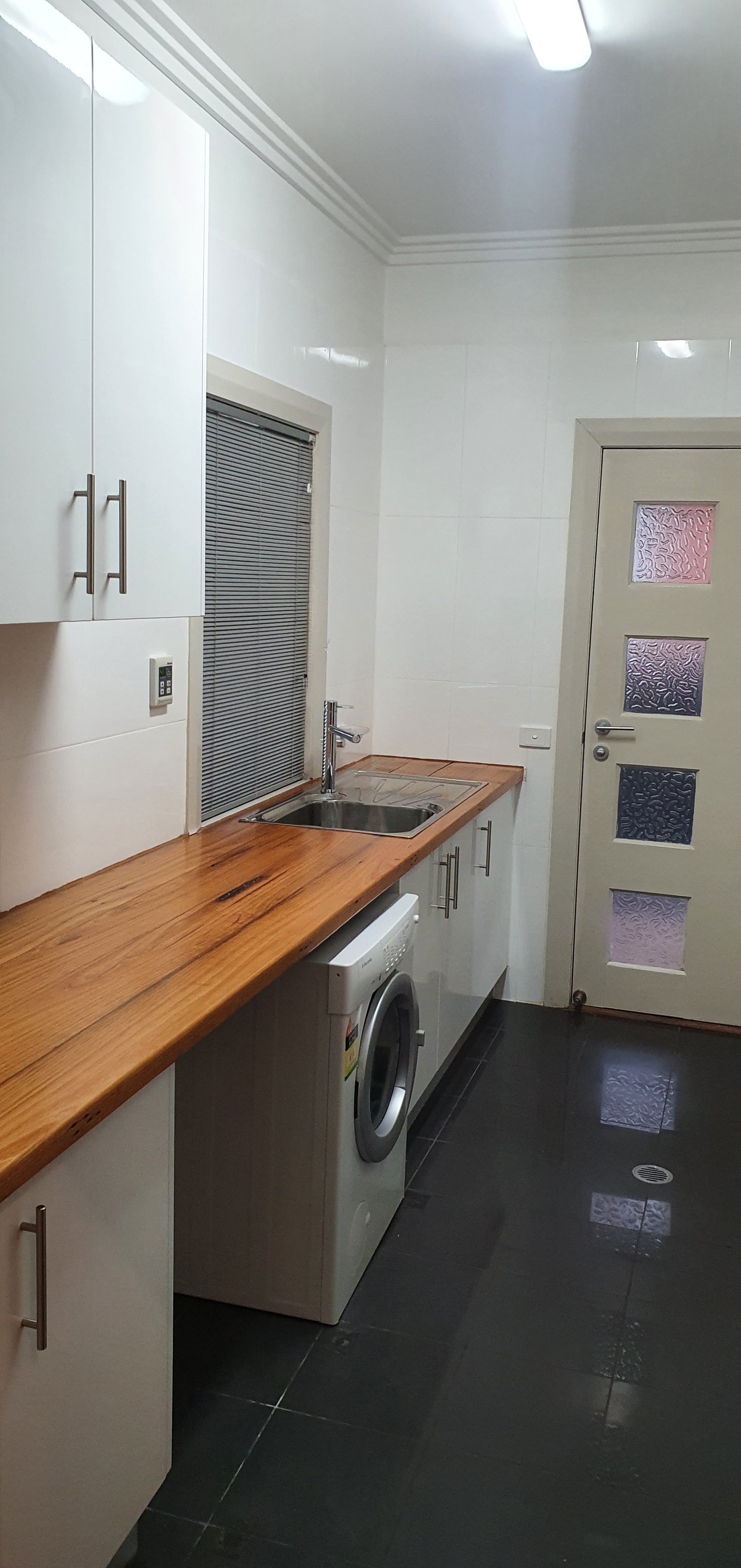 9 Herbert St  TUMUT 8