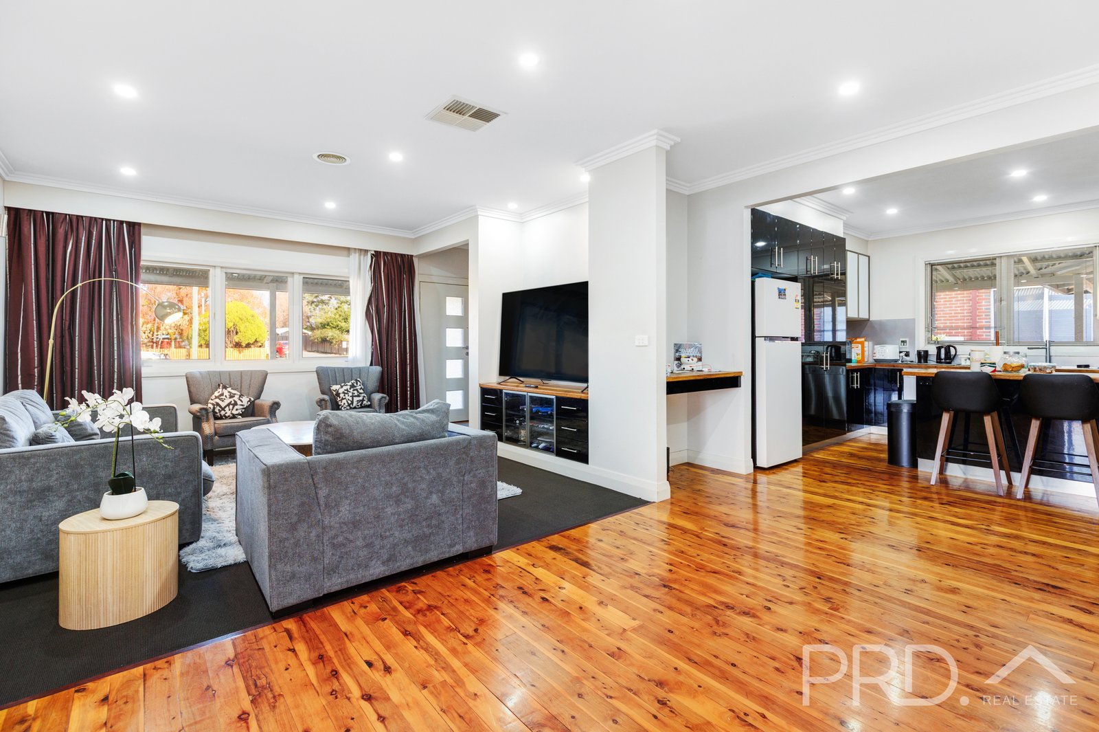 9 Herbert Street TUMUT 5