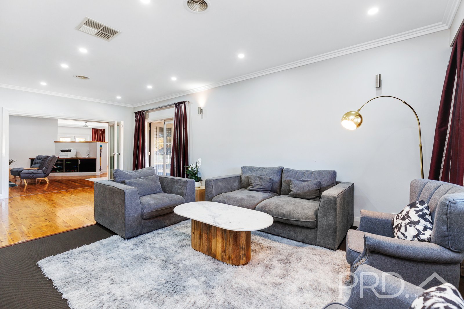 9 Herbert Street TUMUT 9