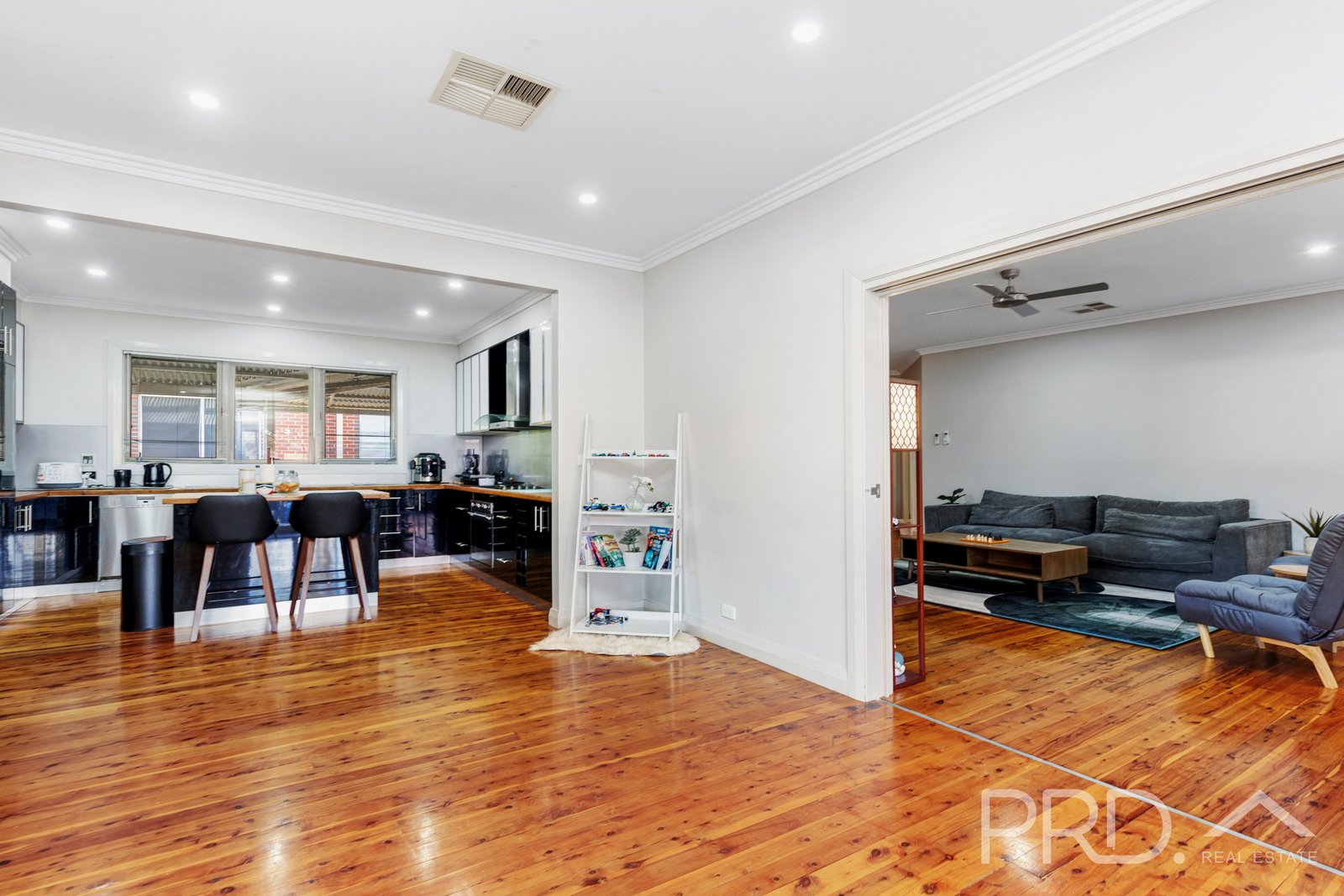 9 Herbert Street TUMUT 10