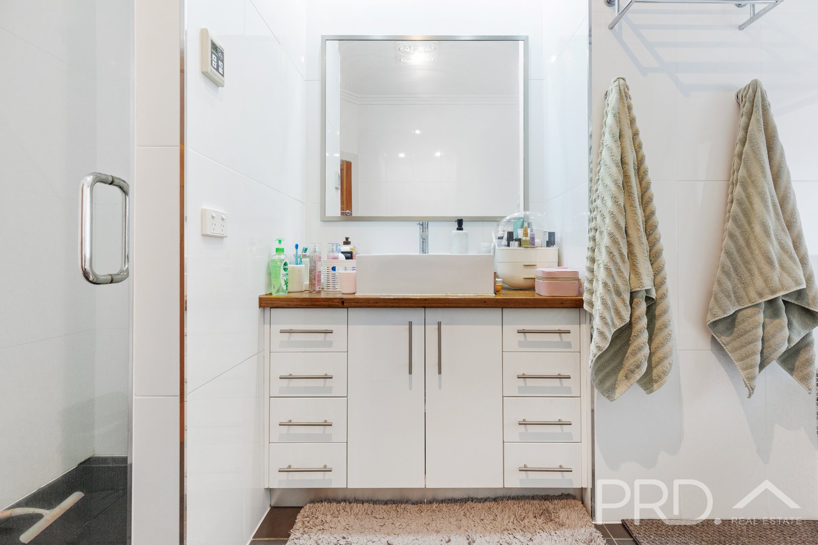 9 Herbert Street TUMUT 14