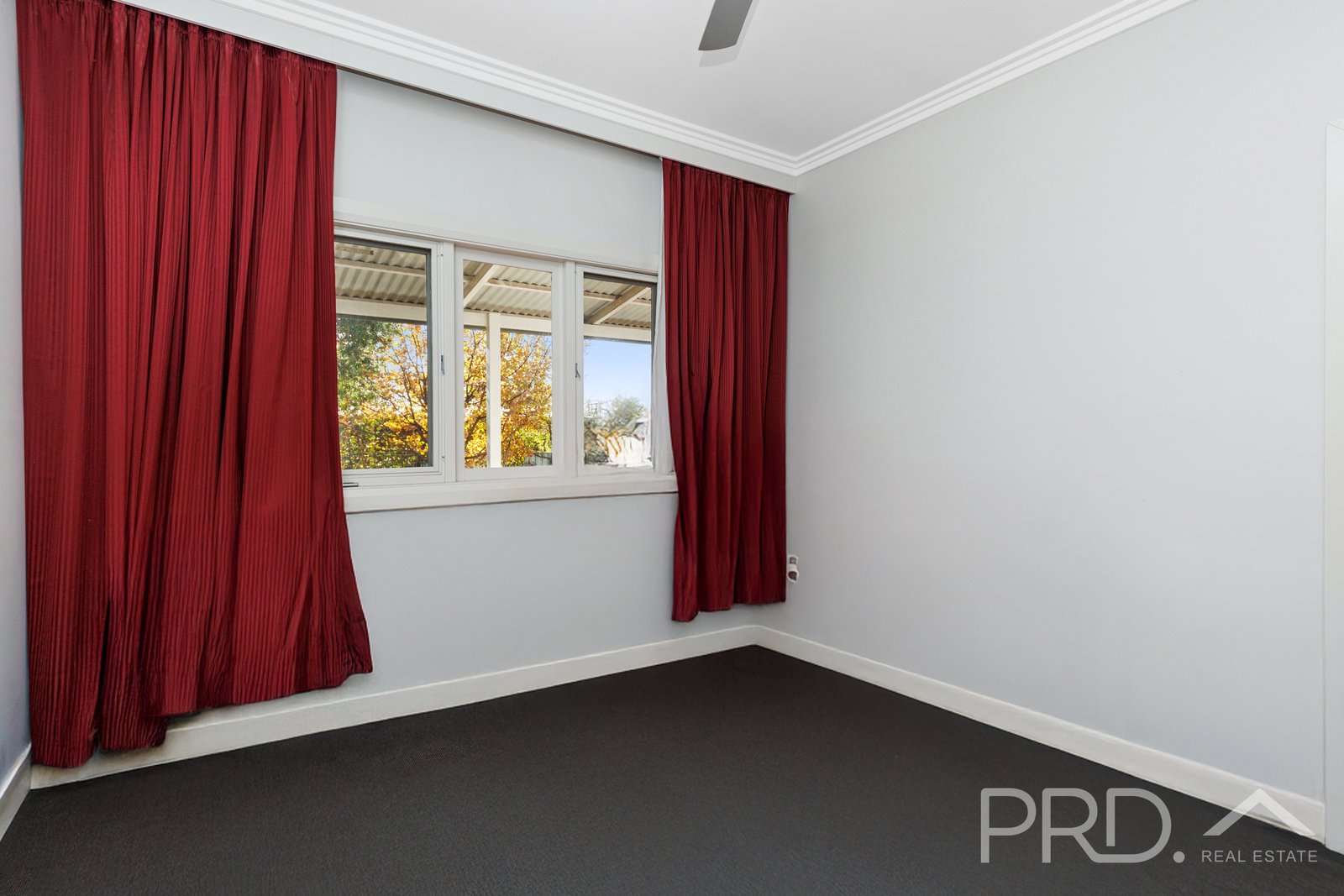 9 Herbert Street TUMUT 16