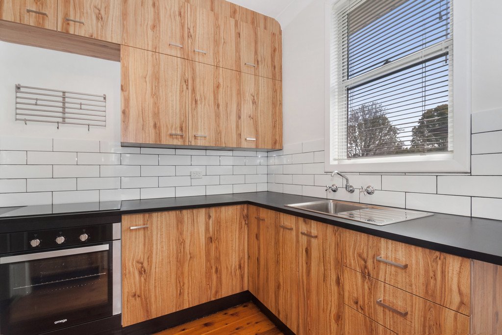 9 Hertford Street BERKELEY 3