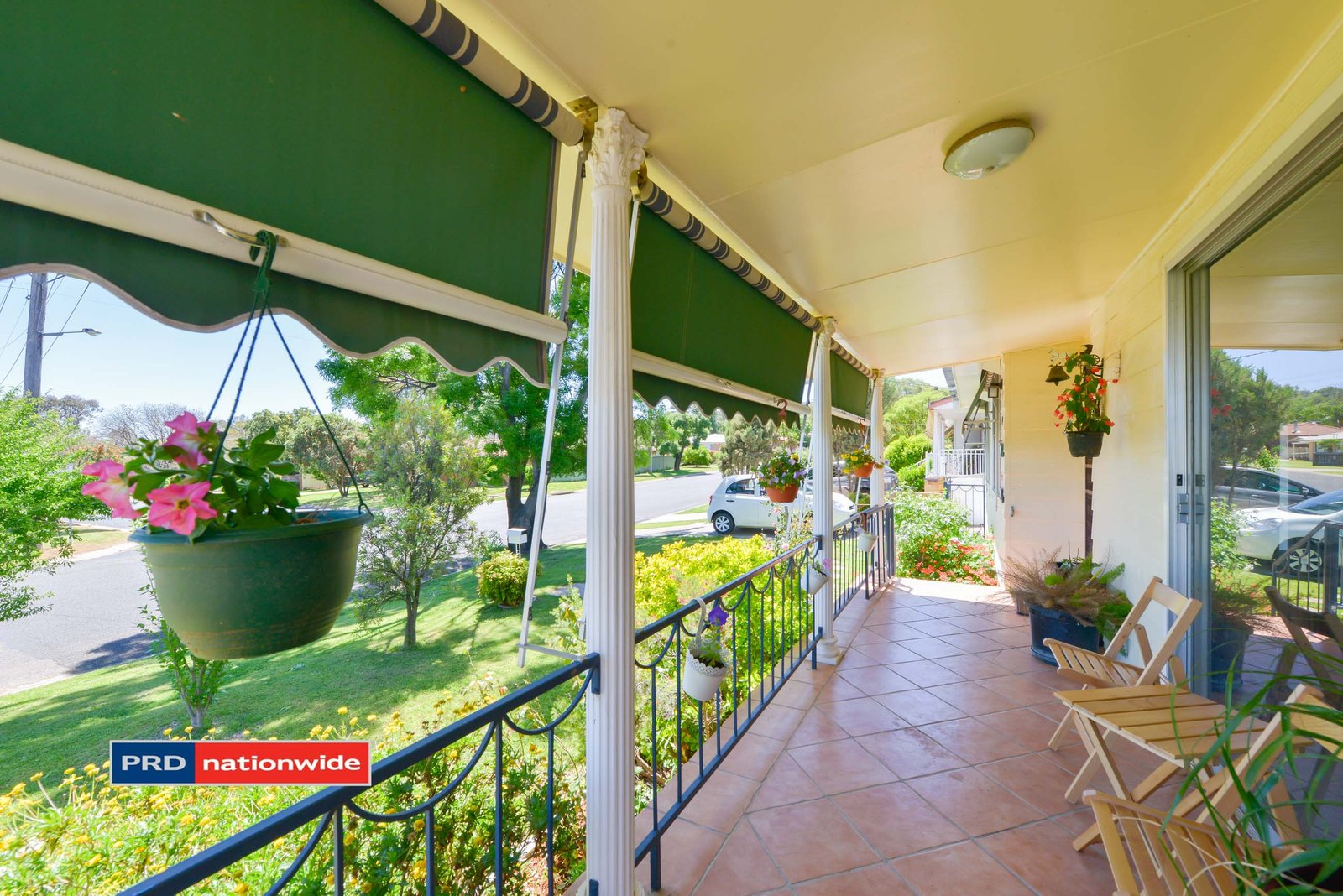 9 Higgins Lane TAMWORTH 2