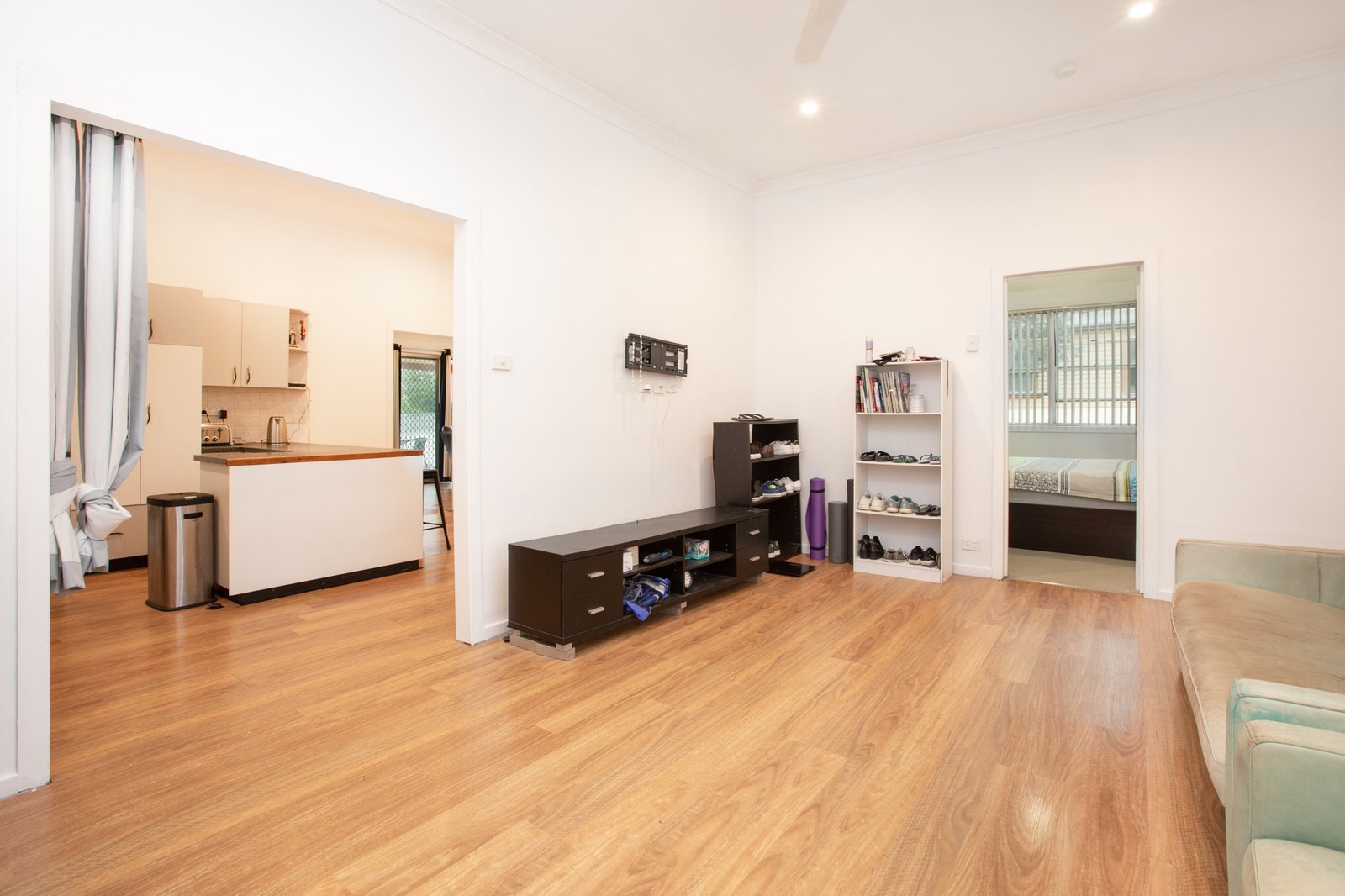 9 High Street GRETA 3