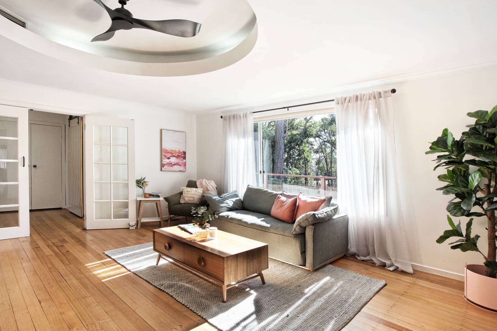 Real Estate and Property in 9 High Street, Woodend, VIC