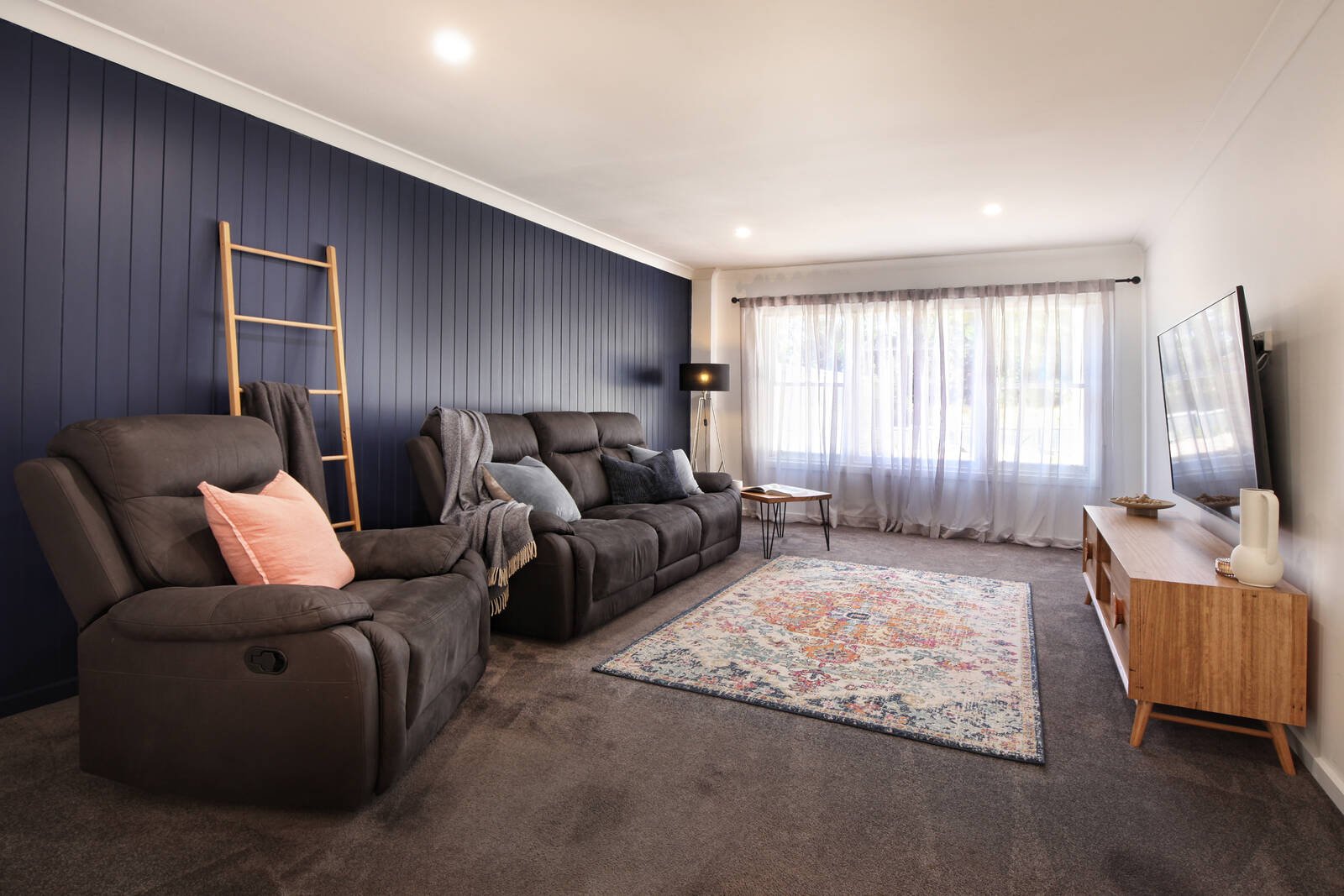 Real Estate and Property in 9 High Street, Woodend, VIC