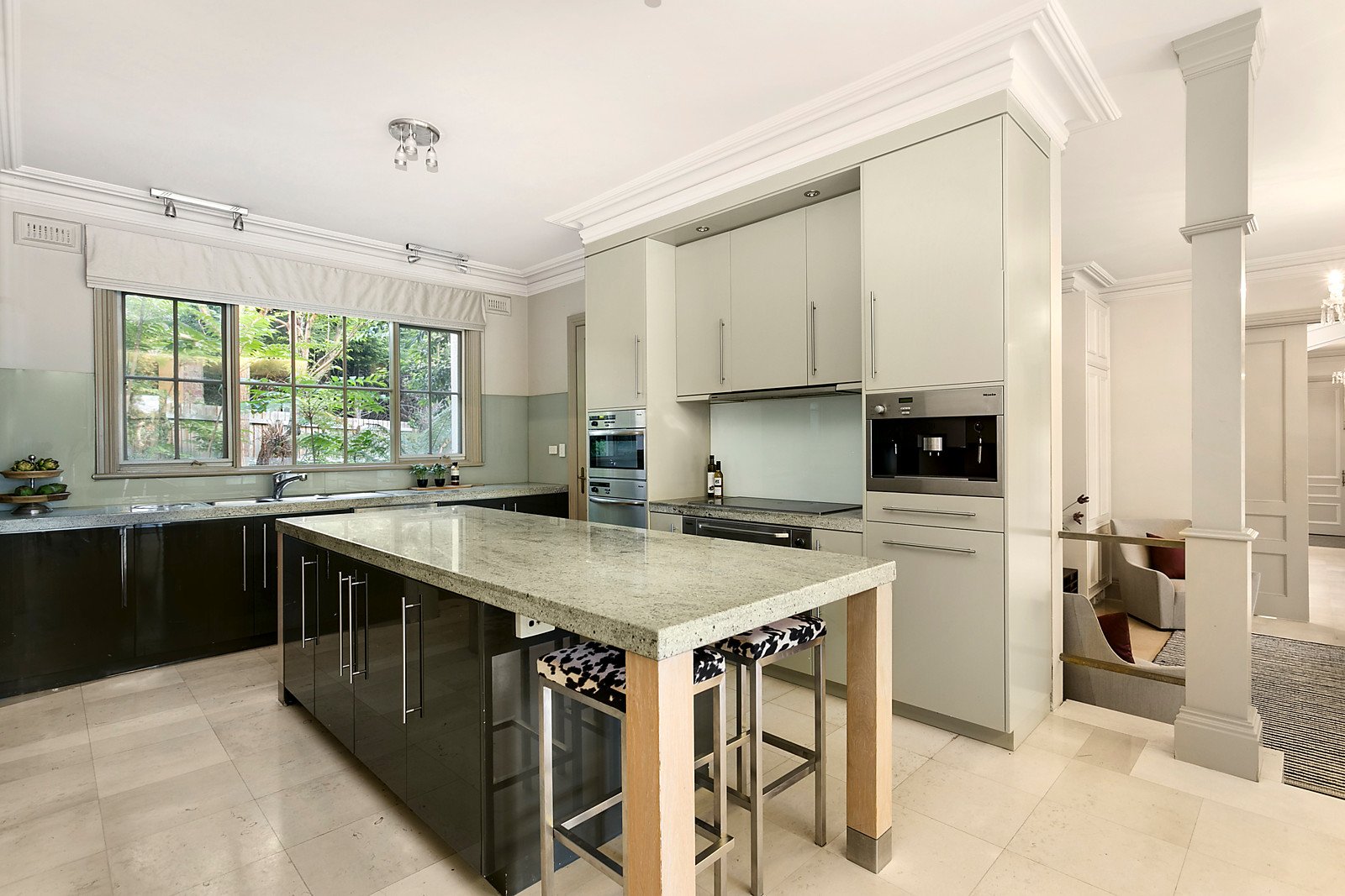 Real Estate and Property in 9 Highgate Hill, Toorak, VIC