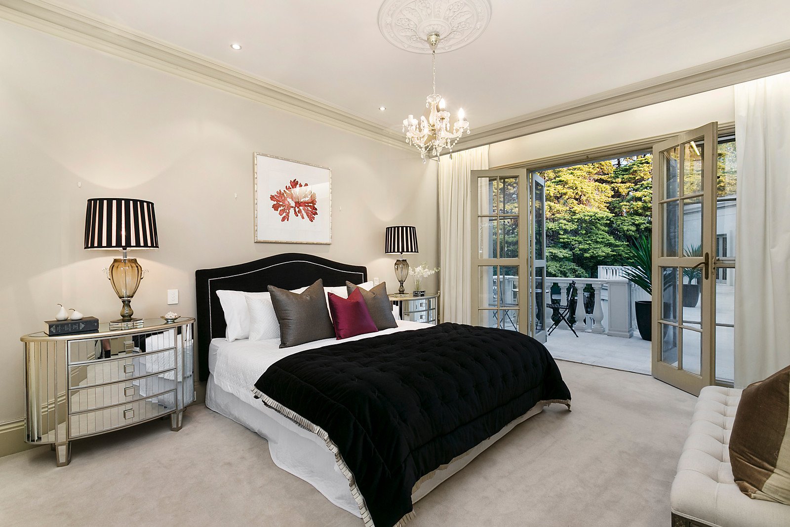 Real Estate and Property in 9 Highgate Hill, Toorak, VIC