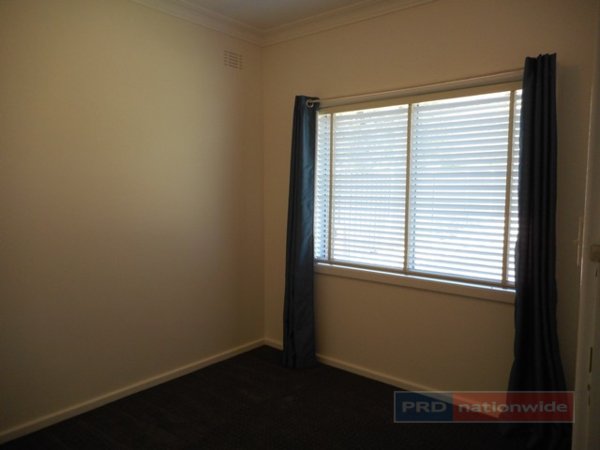 9 Highland Avenue TUMUT 9