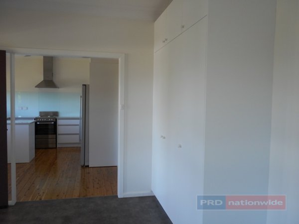 9 Highland Avenue TUMUT 13