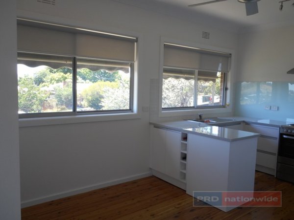 9 Highland Avenue TUMUT 15