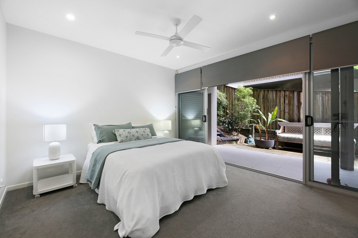 9 Hill Avenue BURLEIGH HEADS 28