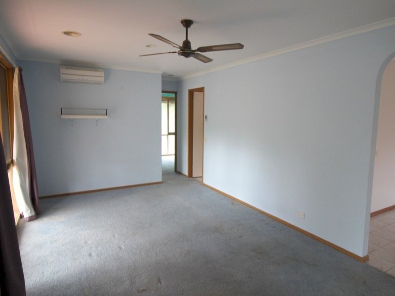 Gallery: 9 Hillpark Drive