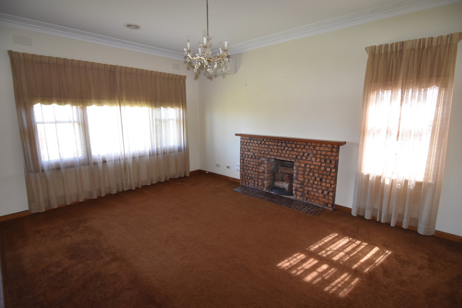 Gallery: 9 Hinchcliff Crescent
